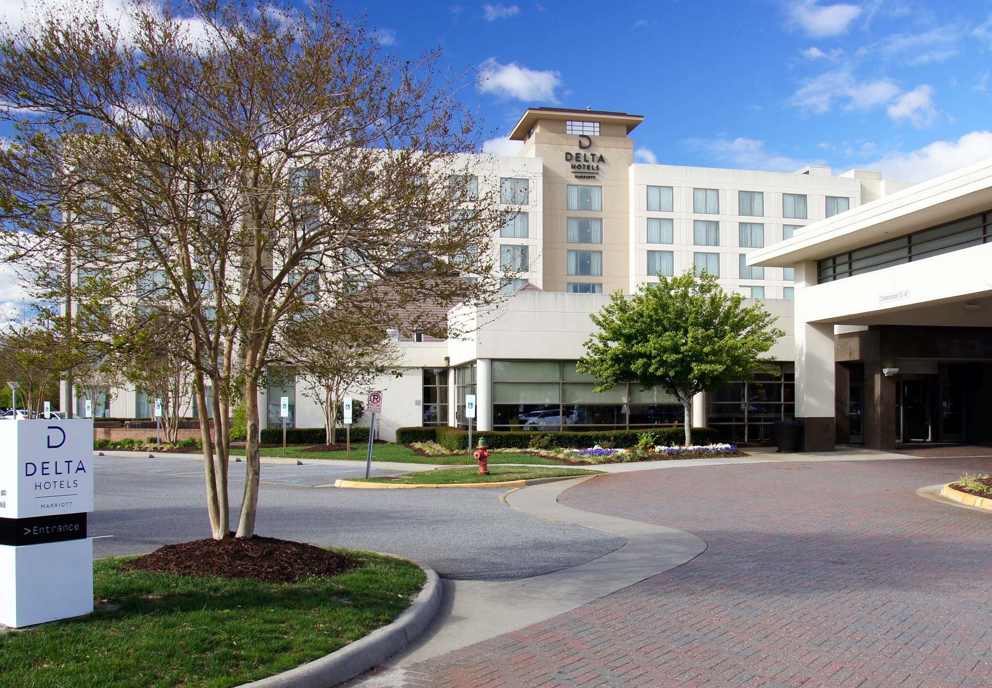 Delta Hotels By Marriott Chesapeake Norfolk Esterno foto